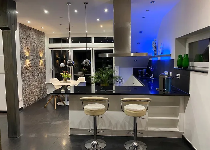 Apartamento Modern Loft/apartment Near Bonn Dtag/dhl/un *