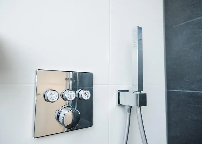 Modern Loft/apartment Near Bonn Dtag/dhl/un Apartamento